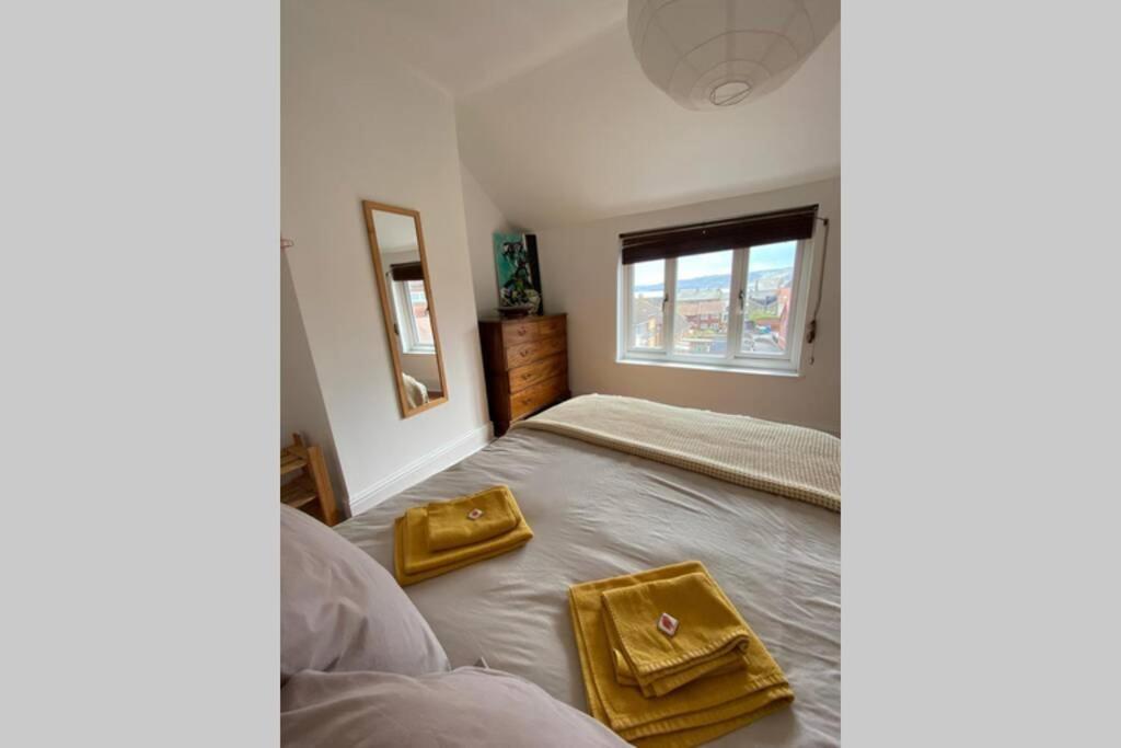Villa 200 Year Old Large Townhouse With Sea Views Scarborough Exterior foto